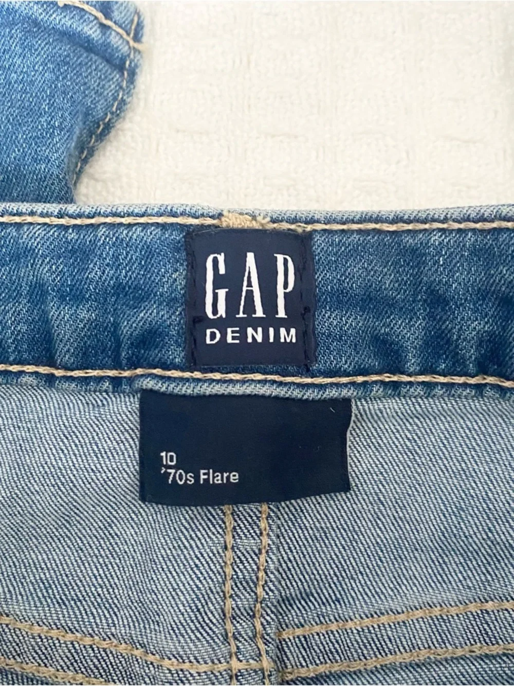 GAP 70s flare Kids Jeans NWT size 10